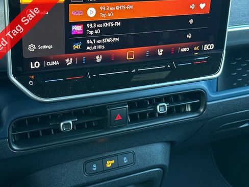 New 2025 Volkswagen ID. Buzz Pro S RWD image 20