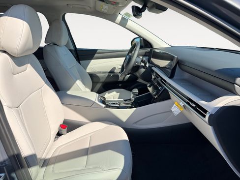 New 2025 Hyundai Tucson SEL image 15