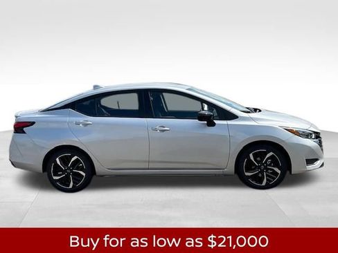 New 2025 Nissan Versa SR image 6