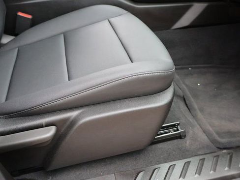 New 2026 GMC Canyon Elevation w/ Convenience Package image 9