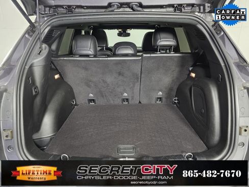 Used 2024 Jeep Compass Latitude w/ Sun and Sound Group image 29