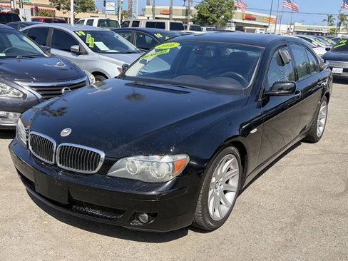 Used 2006 BMW 750i RWD image 2