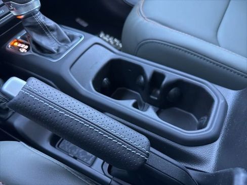 New 2026 Jeep Gladiator Mojave w/ Safety Group image 17