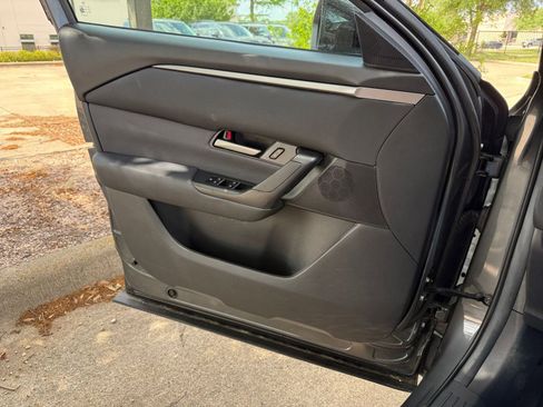 Used 2025 MAZDA CX-50 AWD 2.5 S w/ Select Package image 18