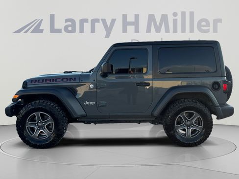 Used 2019 Jeep Wrangler Sport AWD/4WD image 2