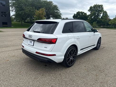 Used 2023 Audi Q7 3.0T Prestige w/ Prestige Package AWD/4WD image 5
