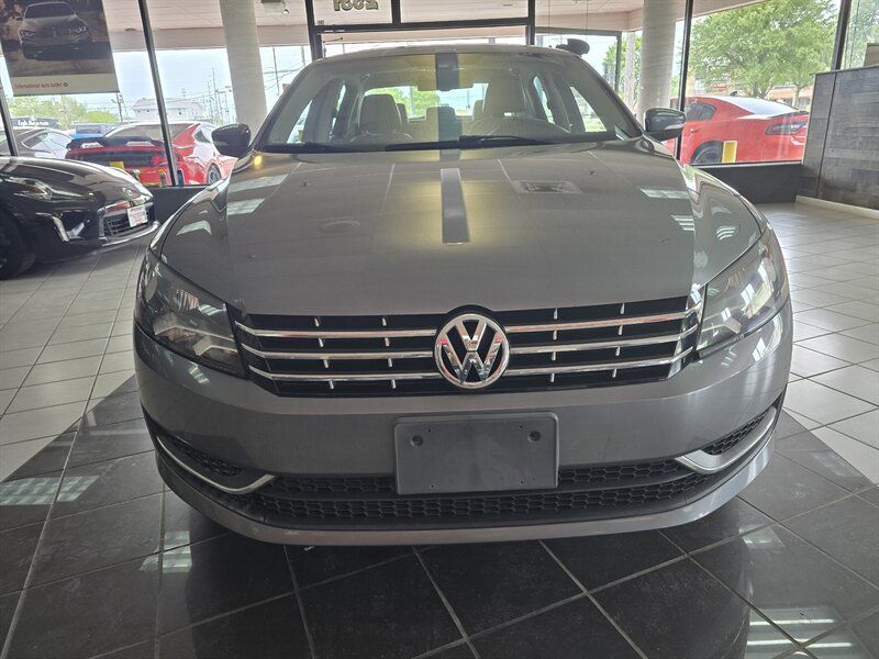 Used 2013 Volkswagen Passat TDI SE FWD image 2