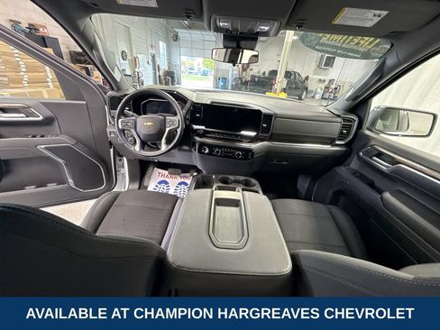 Used 2023 Chevrolet Silverado 1500 LT AWD/4WD image 27