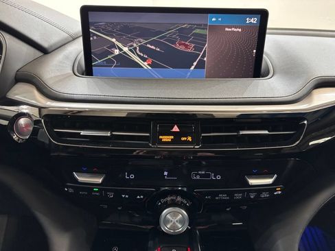 Used 2024 Acura MDX w/ Technology Package AWD/4WD image 16