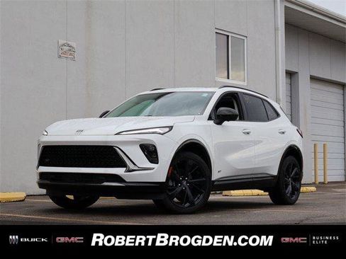 New 2025 Buick Envision Sport Touring image 1