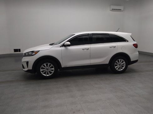 Used 2020 Kia Sorento AWD V6 image 2