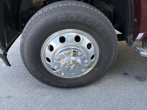 Used 2024 RAM 3500 Limited w/ Safety Group AWD/4WD image 11