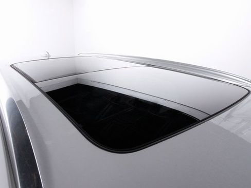 Used 2024 Volvo XC90 B6 Plus w/ Protection Package Premier image 31