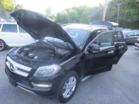 Used 2014 Mercedes-Benz GL 450 4MATIC image 10