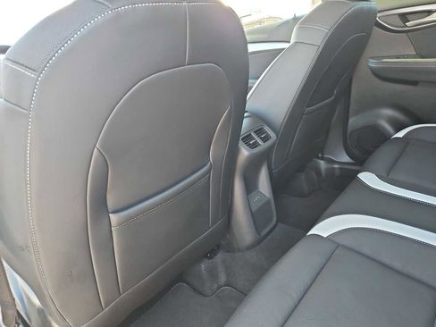 Certified 2024 Buick Envision Sport Touring image 19