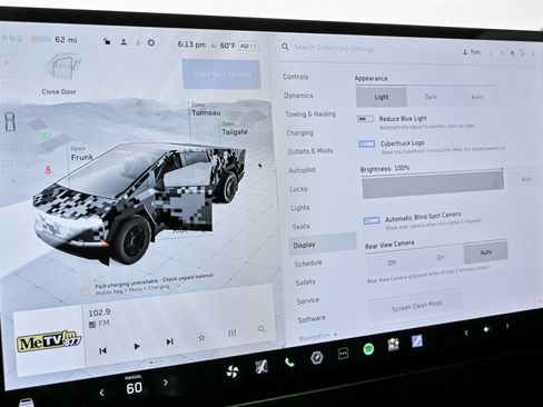Used 2024 Tesla Cybertruck AWD Crew Cab image 36