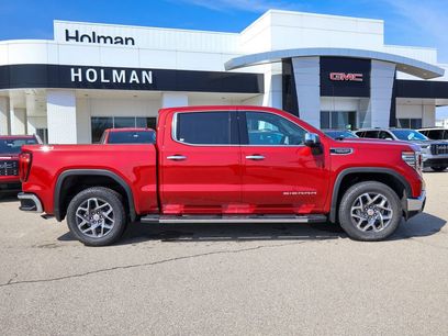 New 2026 GMC Sierra 1500 SLT w/ SLT Premium Plus Package