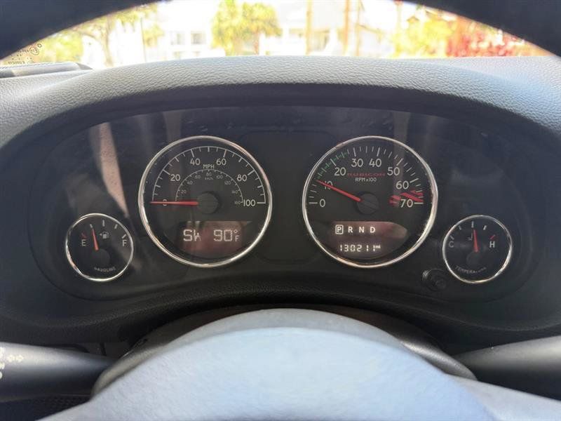 Used 2017 Jeep Wrangler Unlimited Rubicon AWD/4WD image 22