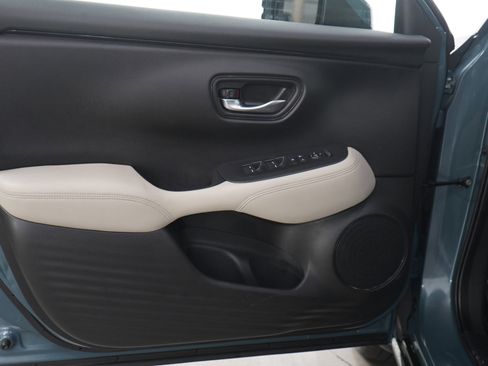 Used 2023 Honda HR-V LX image 18