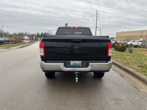 Used 2024 RAM 2500 Tradesman w/ Chrome Appearance Group image 6