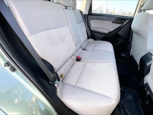 Used 2016 Subaru Forester 2.5i Premium w/ All-Weather Package image 20