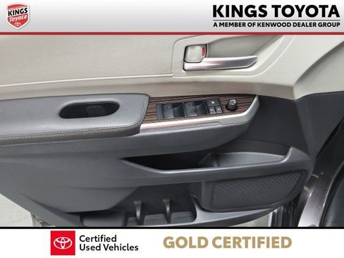 Certified 2024 Toyota Sienna XLE AWD/4WD image 16