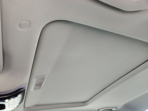 Certified 2025 Mercedes-Benz C 300 4MATIC Sedan image 31