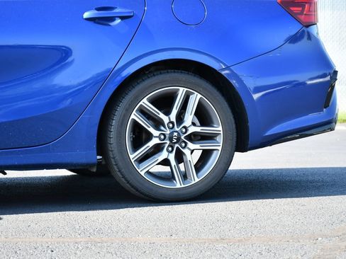 Used 2019 Kia Forte S w/ S Premium Package FWD image 11