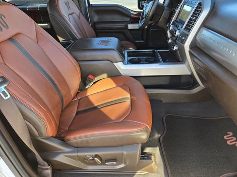 Used 2021 Ford F250 King Ranch w/ King Ranch Ultimate Package image 16