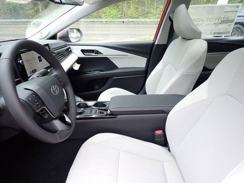 New 2026 Toyota Camry XLE FWD image 11