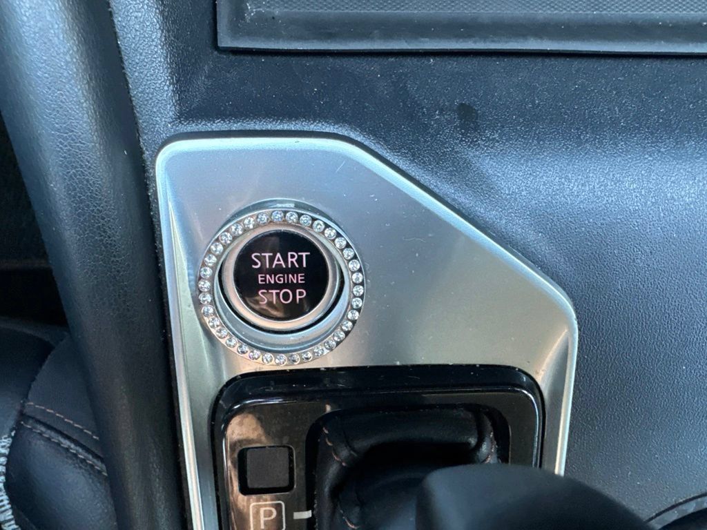 Used 2019 Nissan Altima 2.5 SR FWD image 13