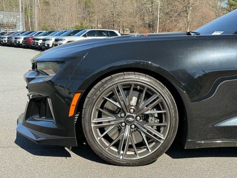 Used 2023 Chevrolet Camaro ZL1 image 10