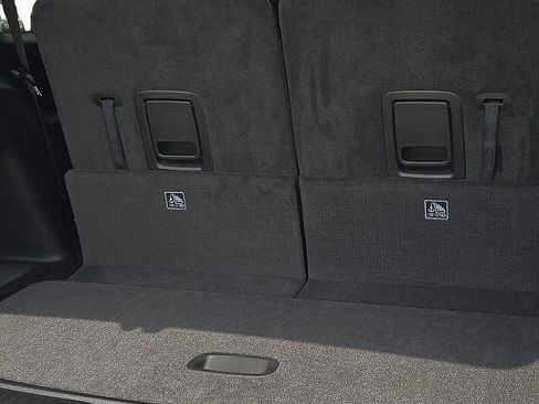 New 2026 Jeep Grand Cherokee L 4WD image 8
