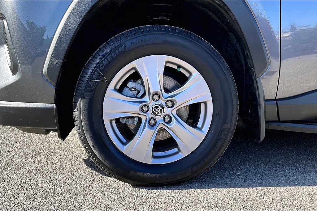 Used 2023 Toyota RAV4 XLE w/ Convenience Package AWD/4WD image 34