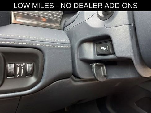 Used 2022 RAM 2500 Limited AWD/4WD image 37