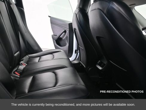 Used 2022 Tesla Model 3 Long Range image 21