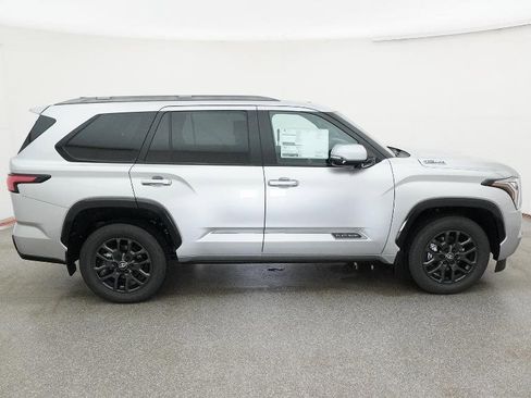 New 2026 Toyota Sequoia Platinum AWD/4WD image 20