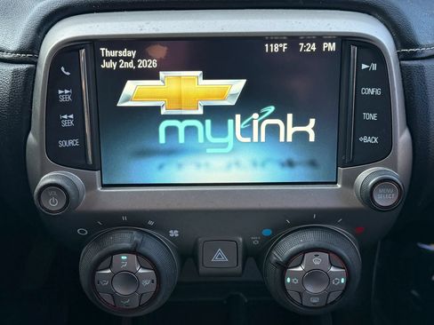 Used 2015 Chevrolet Camaro LT RWD image 25