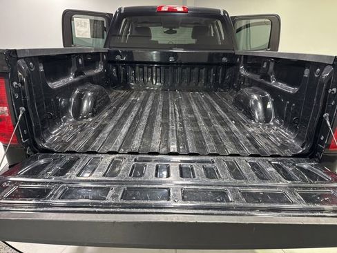 Used 2018 Chevrolet Silverado 1500 LT w/ All Star Edition AWD/4WD image 23