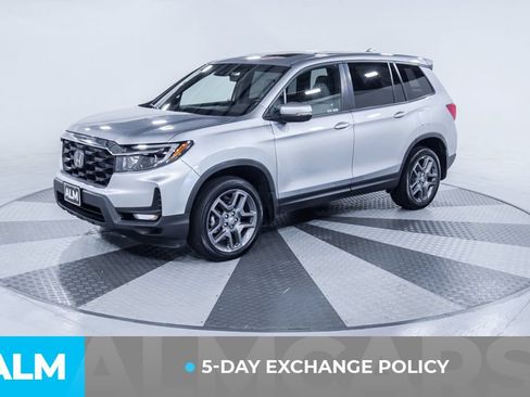 Used 2023 Honda Passport EX-L image 3