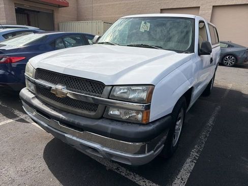 Used 2005 Chevrolet Silverado 1500 W/T image 12