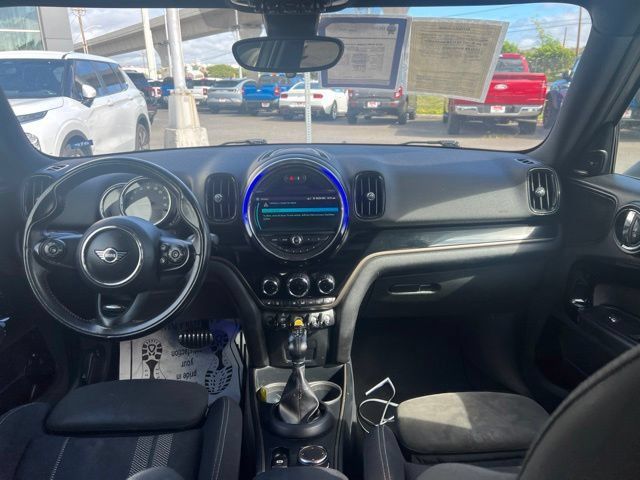 Used 2019 MINI Cooper Countryman SE w/ Signature Upholstery Package AWD/4WD image 8