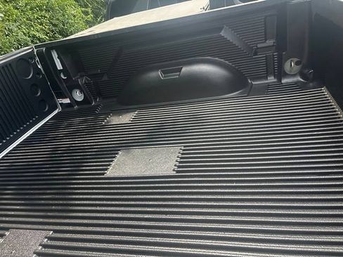 Used 2024 RAM 2500 Laramie w/ Safety Group AWD/4WD image 11