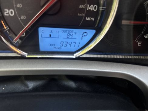 Used 2015 Toyota RAV4 Limited AWD/4WD image 22