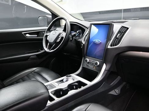 Used 2024 Ford Edge SEL AWD/4WD image 13