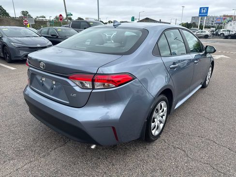 Used 2024 Toyota Corolla LE FWD image 8