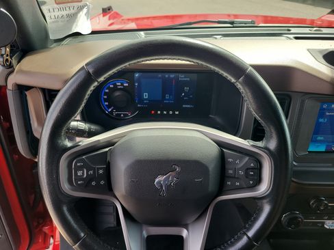 Used 2023 Ford Bronco Outer Banks AWD/4WD image 25