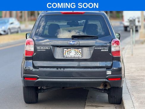 Used 2015 Subaru Forester 2.5i Premium w/ All-Weather Package AWD/4WD image 4