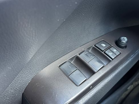 Used 2024 Toyota Camry SE w/ Cold Weather Package FWD image 17
