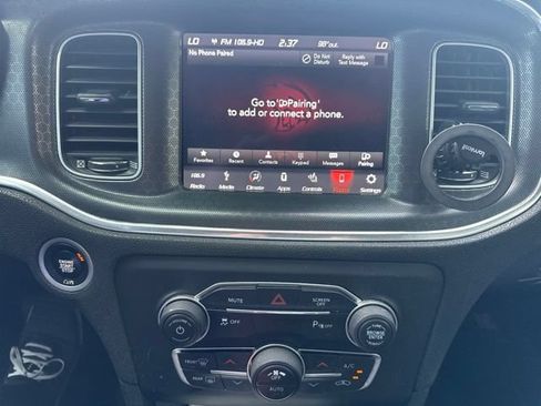 Used 2018 Dodge Charger SXT Plus RWD image 10